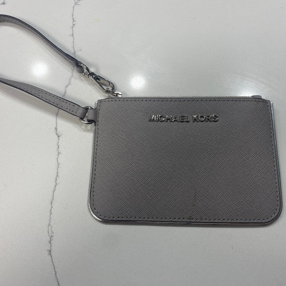 Michael Kors Coin Purse - Picture 1 of 1